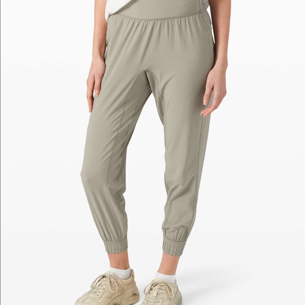 Lululemon Sun Setter Joggers